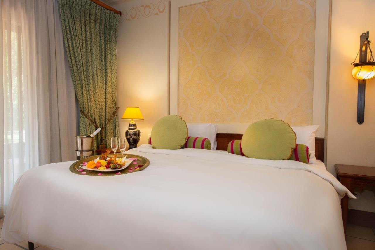 Lombardy Boutique Hotel & Conference Venue Претория Экстерьер фото